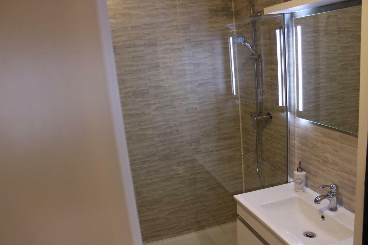 Appartement Place Leclerc 贝桑松 外观 照片